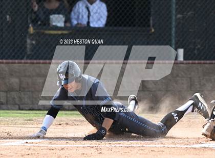 Thumbnail 3 in Villa Park @ Canyon photogallery.