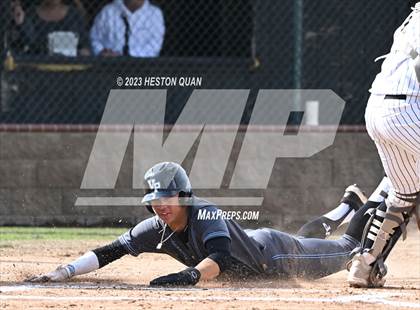 Thumbnail 1 in Villa Park @ Canyon photogallery.