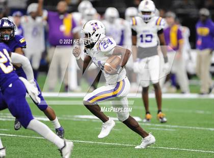 Thumbnail 3 in Logansport vs. Homer (LHSAA 1A Final)  photogallery.
