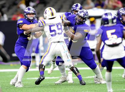 Thumbnail 1 in Logansport vs. Homer (LHSAA 1A Final)  photogallery.