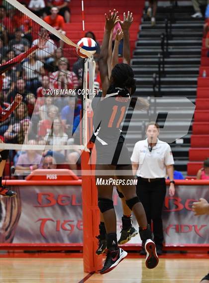 Thumbnail 2 in Harker Heights @ Belton photogallery.