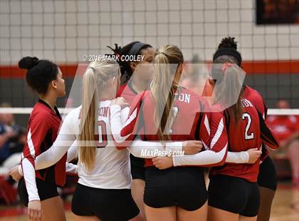 Thumbnail 3 in Harker Heights @ Belton photogallery.