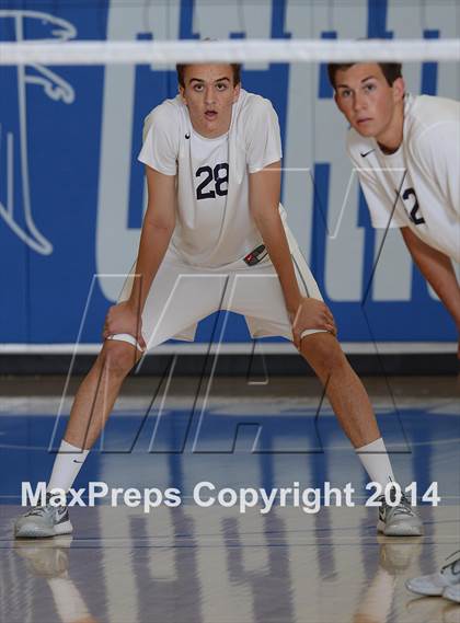 Thumbnail 2 in Huntington Beach vs. Loyola (CIF SoCal D1 Regional Final) photogallery.