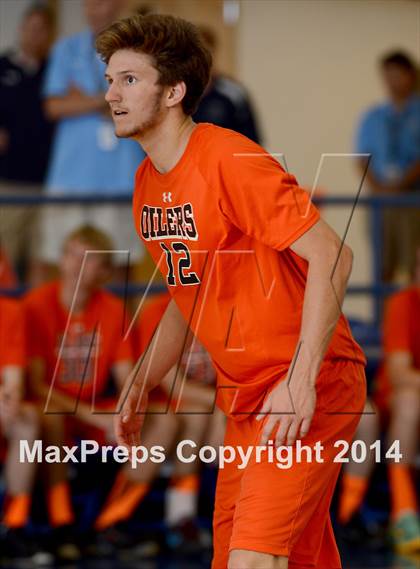 Thumbnail 1 in Huntington Beach vs. Loyola (CIF SoCal D1 Regional Final) photogallery.