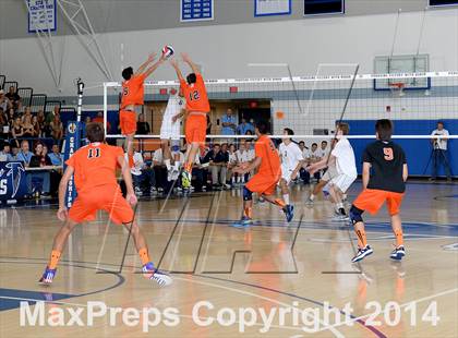 Thumbnail 1 in Huntington Beach vs. Loyola (CIF SoCal D1 Regional Final) photogallery.