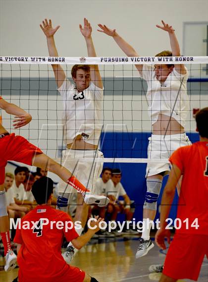 Thumbnail 3 in Huntington Beach vs. Loyola (CIF SoCal D1 Regional Final) photogallery.