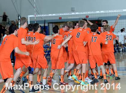 Thumbnail 3 in Huntington Beach vs. Loyola (CIF SoCal D1 Regional Final) photogallery.