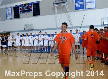 Thumbnail 2 in Huntington Beach vs. Loyola (CIF SoCal D1 Regional Final) photogallery.