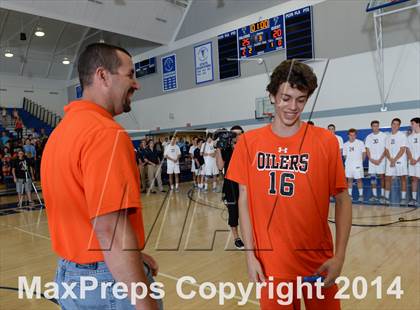Thumbnail 2 in Huntington Beach vs. Loyola (CIF SoCal D1 Regional Final) photogallery.