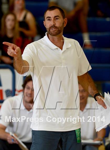 Thumbnail 2 in Huntington Beach vs. Loyola (CIF SoCal D1 Regional Final) photogallery.