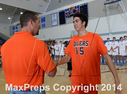 Thumbnail 3 in Huntington Beach vs. Loyola (CIF SoCal D1 Regional Final) photogallery.