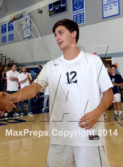 Thumbnail 1 in Huntington Beach vs. Loyola (CIF SoCal D1 Regional Final) photogallery.