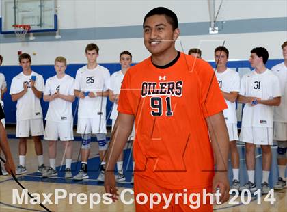 Thumbnail 3 in Huntington Beach vs. Loyola (CIF SoCal D1 Regional Final) photogallery.