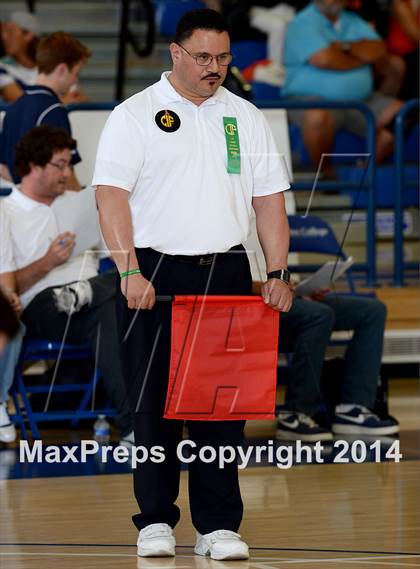 Thumbnail 2 in Huntington Beach vs. Loyola (CIF SoCal D1 Regional Final) photogallery.
