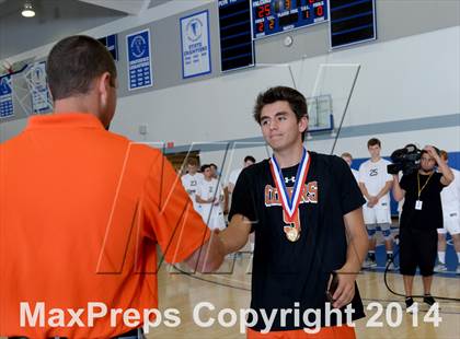 Thumbnail 3 in Huntington Beach vs. Loyola (CIF SoCal D1 Regional Final) photogallery.