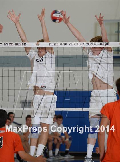 Thumbnail 2 in Huntington Beach vs. Loyola (CIF SoCal D1 Regional Final) photogallery.