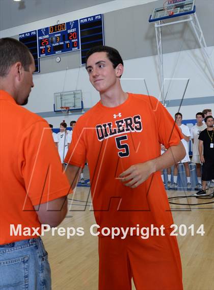 Thumbnail 1 in Huntington Beach vs. Loyola (CIF SoCal D1 Regional Final) photogallery.