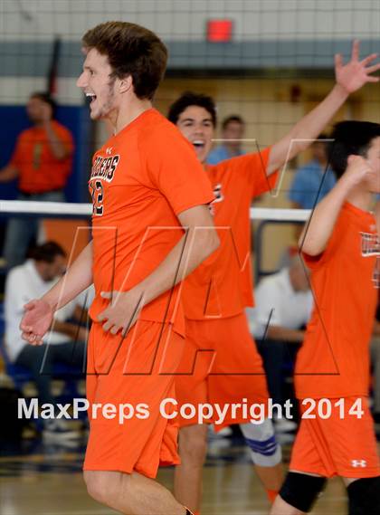 Thumbnail 2 in Huntington Beach vs. Loyola (CIF SoCal D1 Regional Final) photogallery.