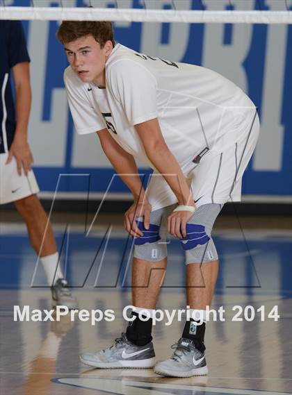 Thumbnail 2 in Huntington Beach vs. Loyola (CIF SoCal D1 Regional Final) photogallery.