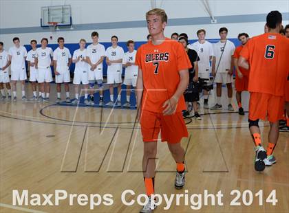Thumbnail 1 in Huntington Beach vs. Loyola (CIF SoCal D1 Regional Final) photogallery.