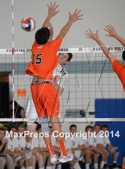 Thumbnail 2 in Huntington Beach vs. Loyola (CIF SoCal D1 Regional Final) photogallery.