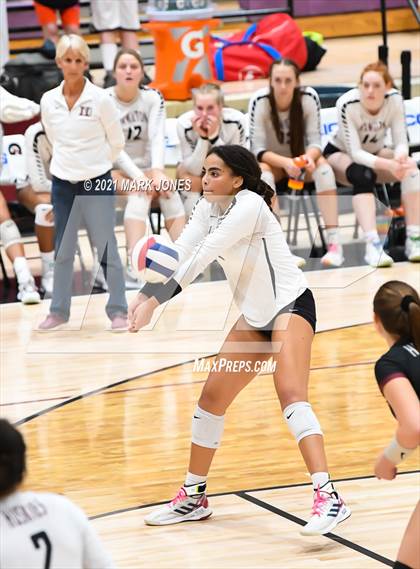 Thumbnail 2 in Marymount @ Hamilton - GEICO Girls Invitational photogallery.