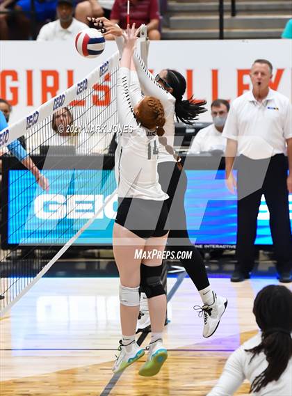 Thumbnail 2 in Marymount @ Hamilton - GEICO Girls Invitational photogallery.