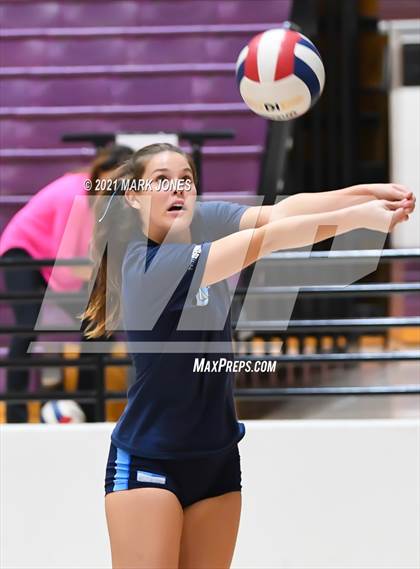 Thumbnail 2 in Marymount @ Hamilton - GEICO Girls Invitational photogallery.