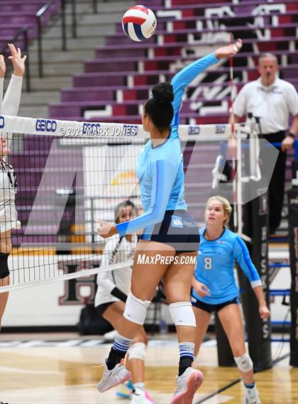 Thumbnail 2 in Marymount @ Hamilton - GEICO Girls Invitational photogallery.