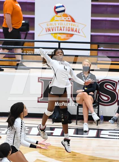 Thumbnail 2 in Marymount @ Hamilton - GEICO Girls Invitational photogallery.