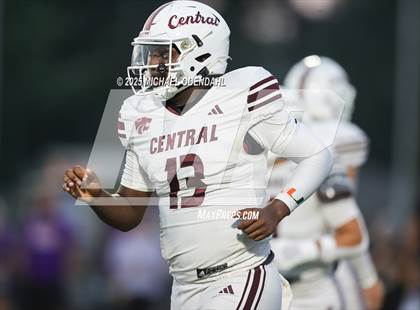 Thumbnail 2 in Central @ Denham Springs photogallery.