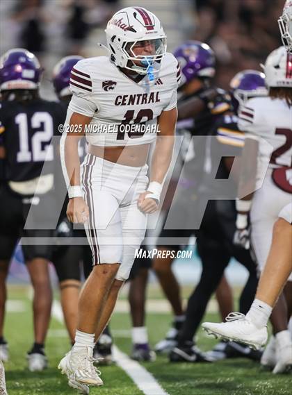 Thumbnail 1 in Central @ Denham Springs photogallery.