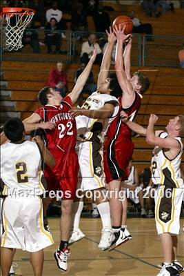 Thumbnail 2 in Montgomery vs. Frances Parker (Torrey Pines Holiday Classic) photogallery.