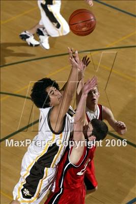 Thumbnail 2 in Montgomery vs. Frances Parker (Torrey Pines Holiday Classic) photogallery.