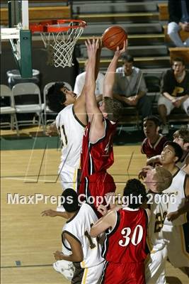Thumbnail 1 in Montgomery vs. Frances Parker (Torrey Pines Holiday Classic) photogallery.