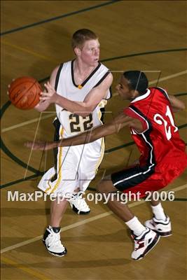 Thumbnail 1 in Montgomery vs. Frances Parker (Torrey Pines Holiday Classic) photogallery.
