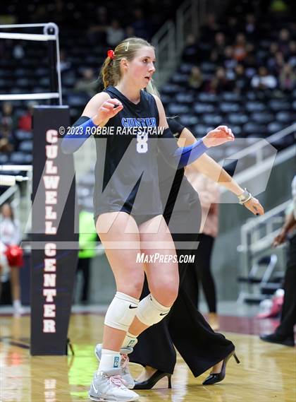 Thumbnail 1 in Columbus vs. Gunter (UIL 3A Volleyball Semifinal) photogallery.