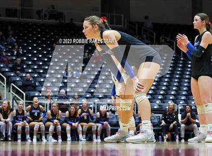 Thumbnail 3 in Columbus vs. Gunter (UIL 3A Volleyball Semifinal) photogallery.