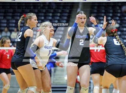 Thumbnail 3 in Columbus vs. Gunter (UIL 3A Volleyball Semifinal) photogallery.