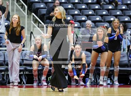 Thumbnail 2 in Columbus vs. Gunter (UIL 3A Volleyball Semifinal) photogallery.