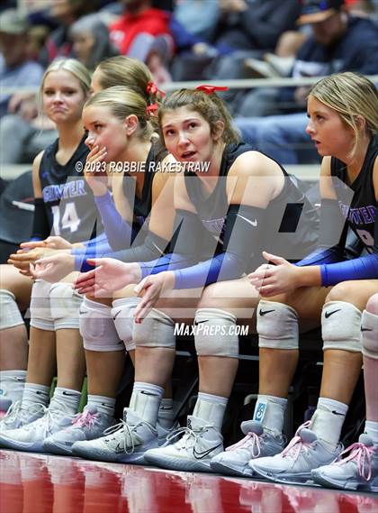 Thumbnail 1 in Columbus vs. Gunter (UIL 3A Volleyball Semifinal) photogallery.