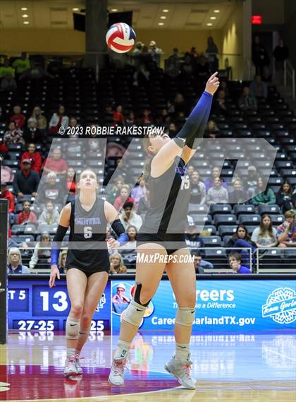 Thumbnail 1 in Columbus vs. Gunter (UIL 3A Volleyball Semifinal) photogallery.