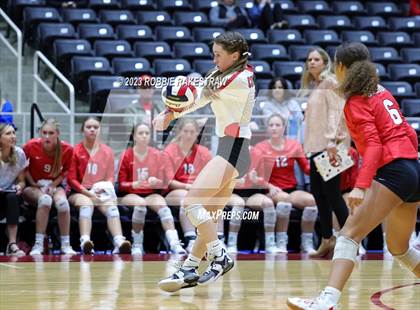 Thumbnail 1 in Columbus vs. Gunter (UIL 3A Volleyball Semifinal) photogallery.
