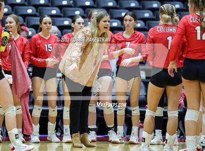 Thumbnail 2 in Columbus vs. Gunter (UIL 3A Volleyball Semifinal) photogallery.