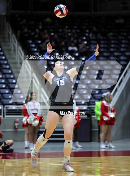 Thumbnail 3 in Columbus vs. Gunter (UIL 3A Volleyball Semifinal) photogallery.