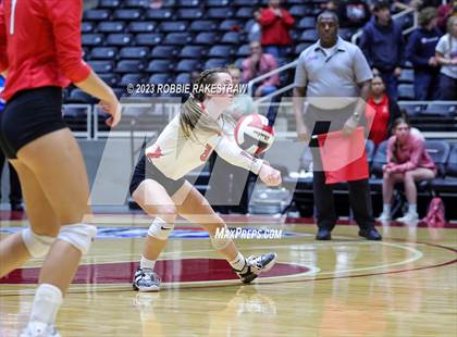 Thumbnail 3 in Columbus vs. Gunter (UIL 3A Volleyball Semifinal) photogallery.