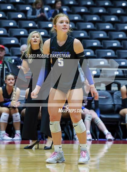Thumbnail 3 in Columbus vs. Gunter (UIL 3A Volleyball Semifinal) photogallery.