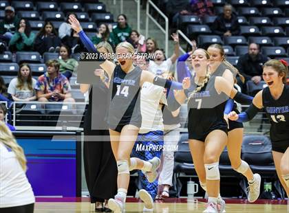 Thumbnail 1 in Columbus vs. Gunter (UIL 3A Volleyball Semifinal) photogallery.