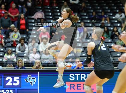 Thumbnail 2 in Columbus vs. Gunter (UIL 3A Volleyball Semifinal) photogallery.