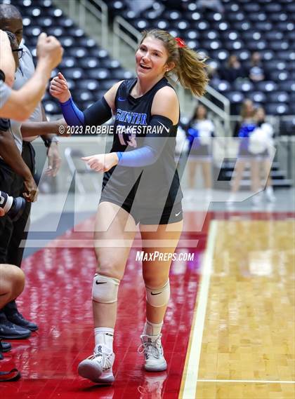 Thumbnail 2 in Columbus vs. Gunter (UIL 3A Volleyball Semifinal) photogallery.